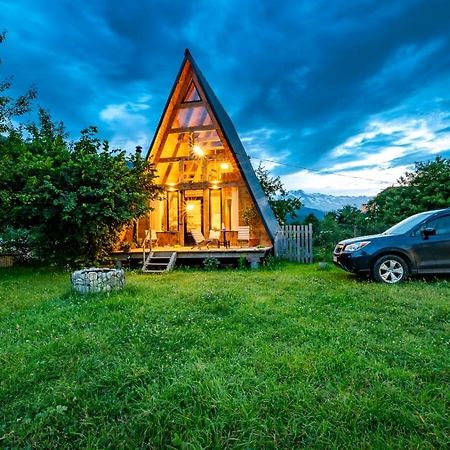 A-Frame 梅斯蒂亚 外观 照片