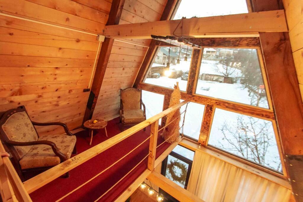 A-Frame 梅斯蒂亚 外观 照片