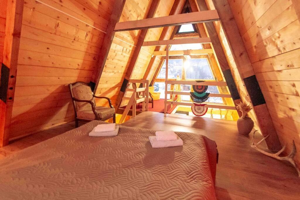 A-Frame 梅斯蒂亚 外观 照片